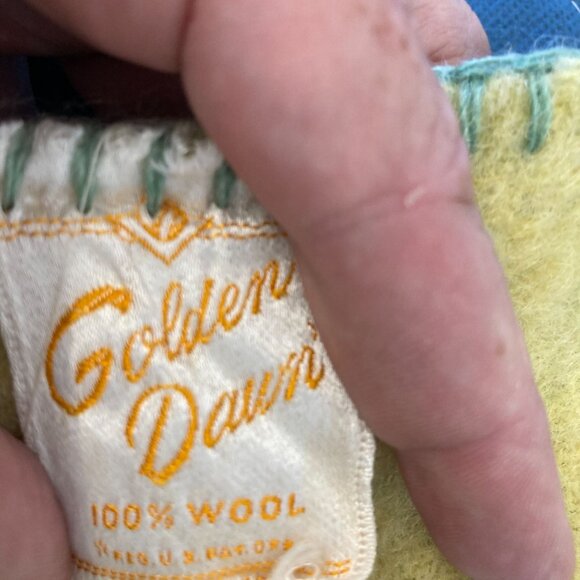 VTG Golden Dawn Twin Wool Blanket Reversible Gold & Green 69 X 72 - Picture 5 of 6